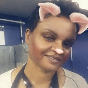 Meet your Posher, Gwendolyn